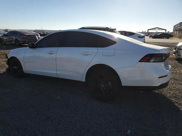 1HGCY1F40SA005980 2025 HONDA ACCORD - Image 2