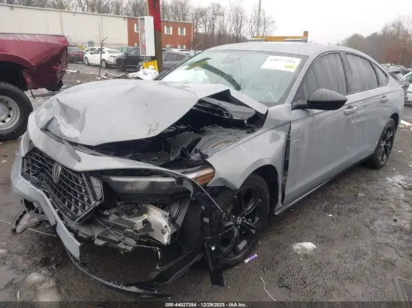 1HGCY1F40SA012797 2025 HONDA ACCORD - Image 2