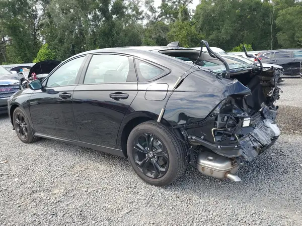 1HGCY1F40SA035965 2025 HONDA ACCORD - Image 2