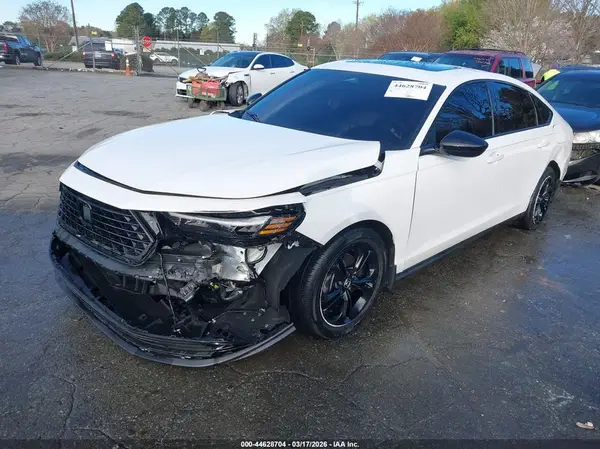 1HGCY1F40SA038137 2025 HONDA ACCORD - Image 2