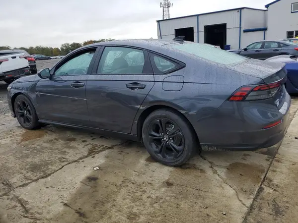 1HGCY1F40SA048201 2025 HONDA ACCORD - Image 2