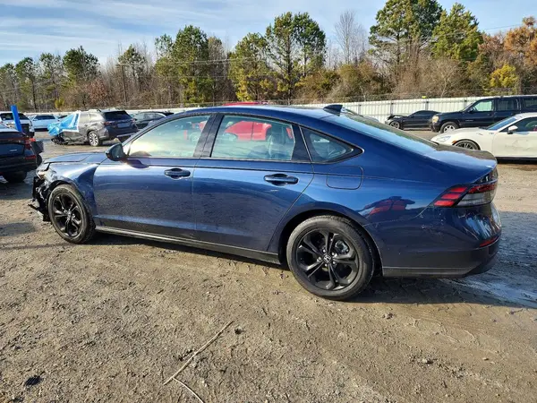 1HGCY1F40SA059487 2025 HONDA ACCORD - Image 2