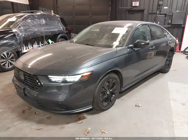 1HGCY1F40SA071350 2025 HONDA ACCORD - Image 2
