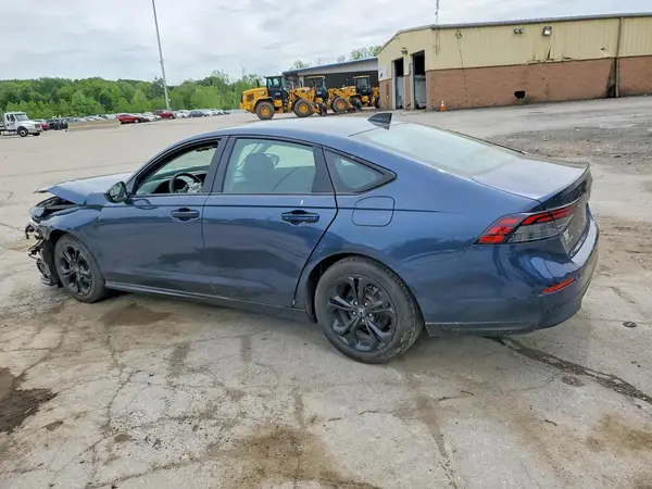 1HGCY1F41SA006863 2025 HONDA ACCORD - Image 2