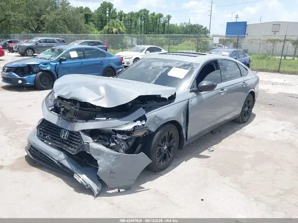 1HGCY1F41SA011514 2025 HONDA ACCORD - Image 2