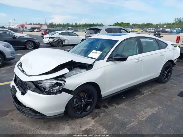 1HGCY1F41SA038177 2025 HONDA ACCORD - Image 2