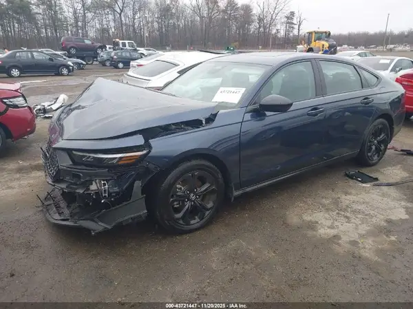 1HGCY1F41SA044304 2025 HONDA ACCORD - Image 2