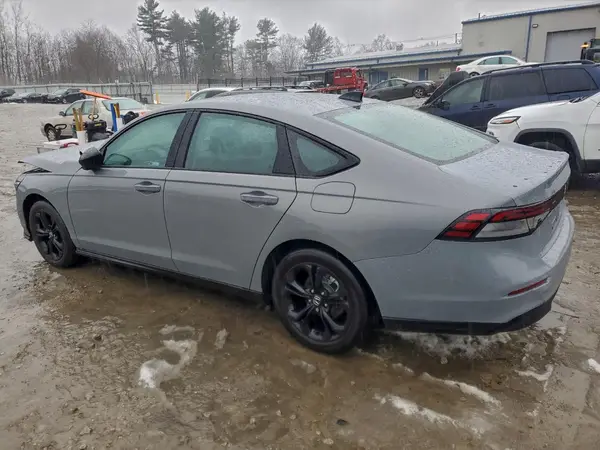 1HGCY1F41SA063516 2025 HONDA ACCORD - Image 2