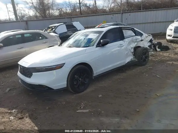 1HGCY1F42SA005978 2025 HONDA ACCORD - Image 2