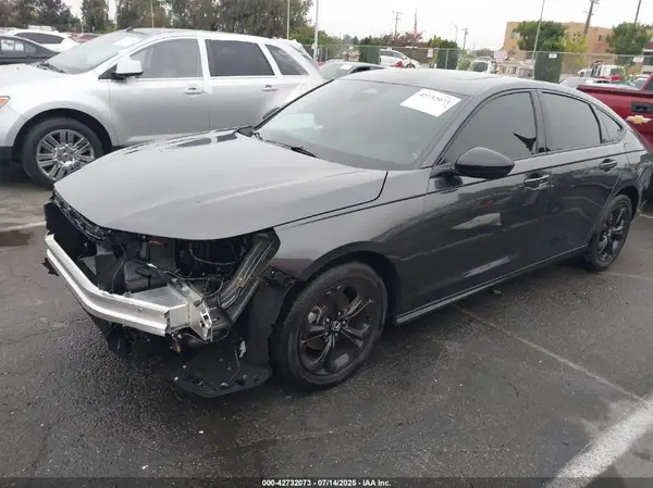 1HGCY1F42SA019184 2025 HONDA ACCORD - Image 2