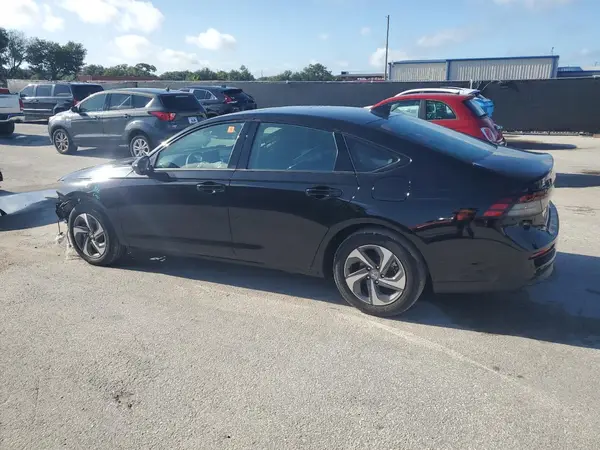 1HGCY1F42SA026927 2025 HONDA ACCORD - Image 2