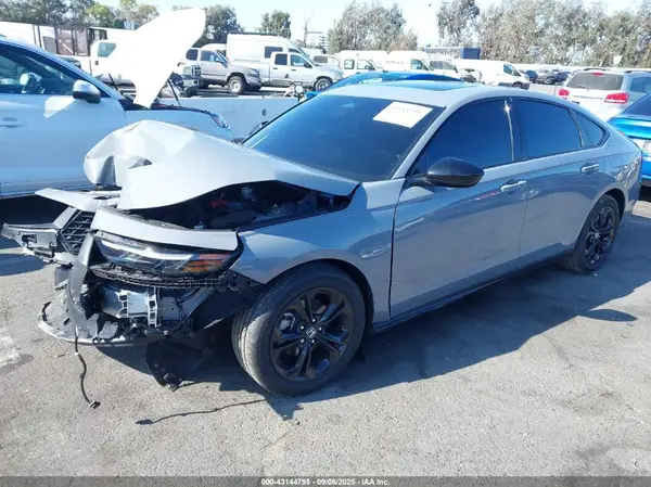 1HGCY1F42SA032968 2025 HONDA ACCORD - Image 2
