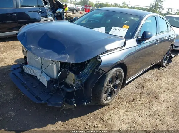 1HGCY1F42SA050063 2025 HONDA ACCORD - Image 2