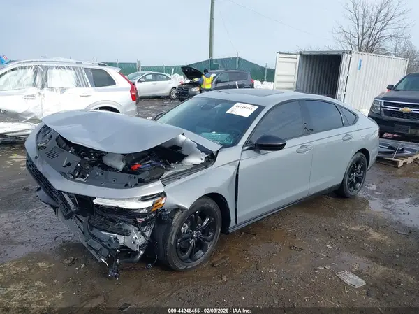 1HGCY1F42SA065078 2025 HONDA ACCORD - Image 2