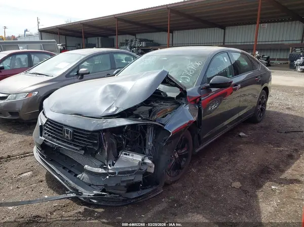 1HGCY1F42SA076906 2025 HONDA ACCORD - Image 2