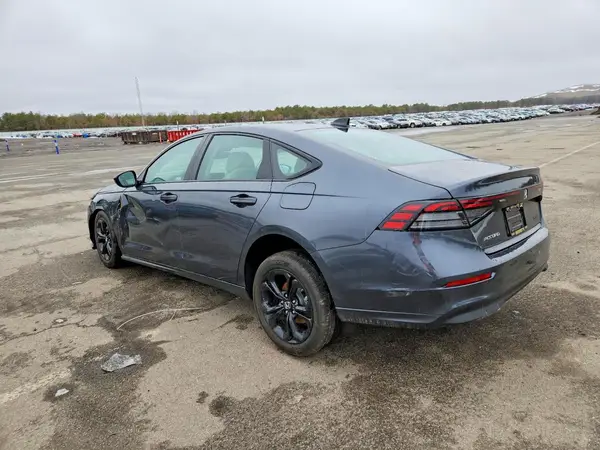 1HGCY1F42SA087551 2025 HONDA ACCORD - Image 2