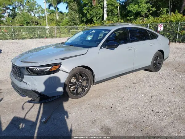 1HGCY1F43SA023485 2025 HONDA ACCORD - Image 2