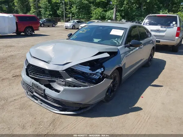 1HGCY1F43SA023504 2025 HONDA ACCORD - Image 2