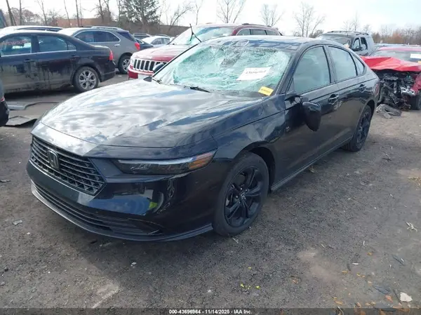 1HGCY1F43SA033496 2025 HONDA ACCORD - Image 2