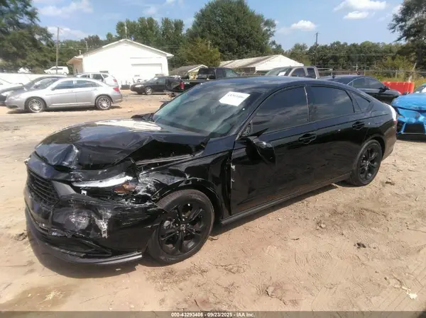 1HGCY1F43SA034860 2025 HONDA ACCORD - Image 2