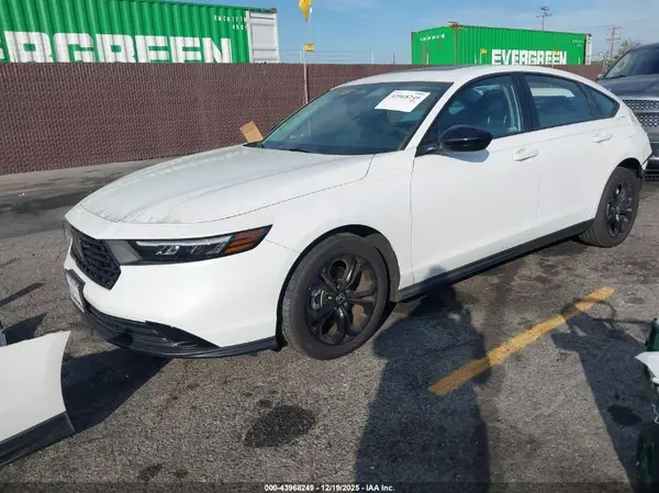 1HGCY1F43SA054235 2025 HONDA ACCORD - Image 2