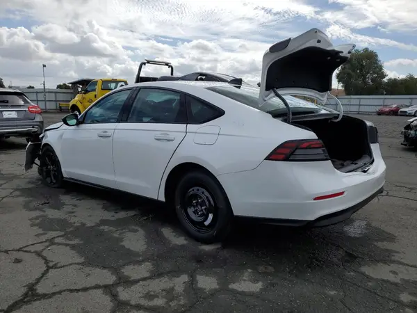 1HGCY1F43SA055840 2025 HONDA ACCORD - Image 2