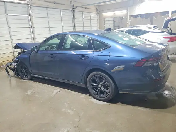1HGCY1F43SA066384 2025 HONDA ACCORD - Image 2