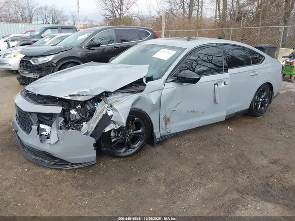 1HGCY1F44SA001818 2025 HONDA ACCORD - Image 2