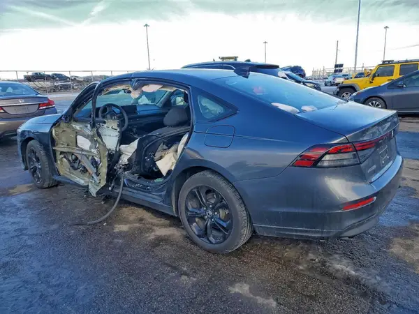 1HGCY1F44SA004685 2025 HONDA ACCORD - Image 2