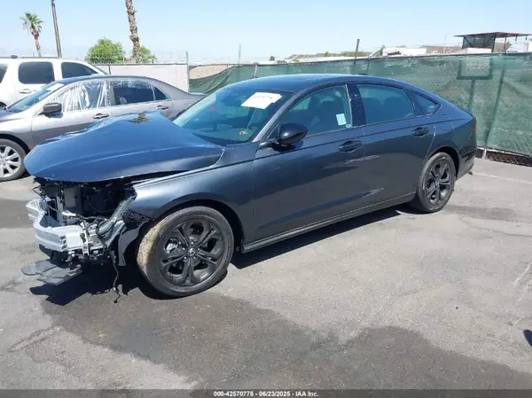 1HGCY1F44SA022894 2025 HONDA ACCORD - Image 2