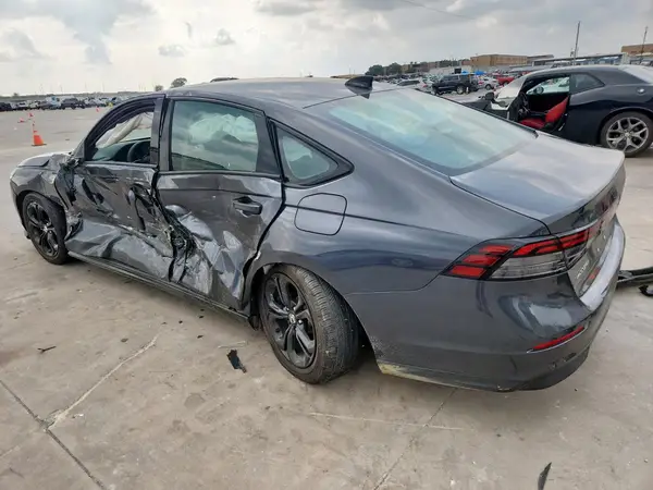 1HGCY1F44SA027576 2025 HONDA ACCORD - Image 2