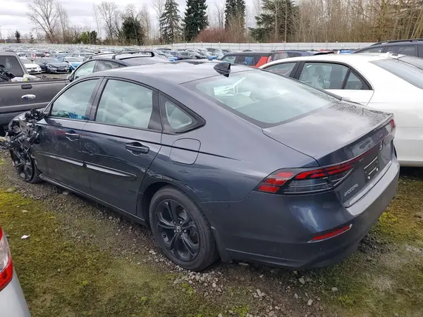 1HGCY1F44SA065132 2025 HONDA ACCORD - Image 2