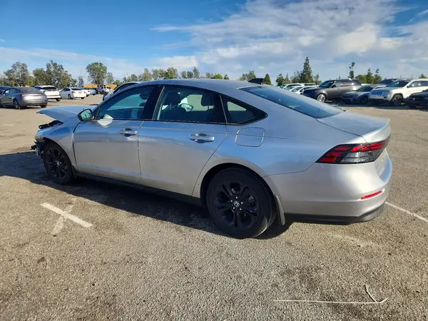 1HGCY1F45SA001018 2025 HONDA ACCORD - Image 2