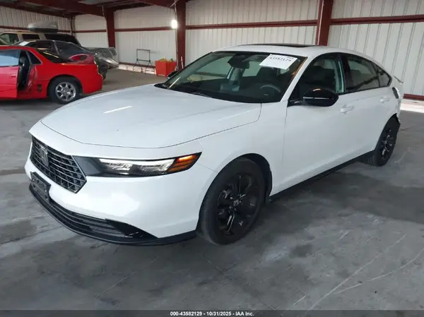 1HGCY1F45SA011323 2025 HONDA ACCORD - Image 2