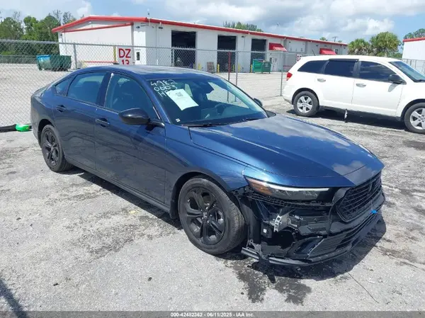 1HGCY1F45SA014982 2025 HONDA ACCORD - Image 1