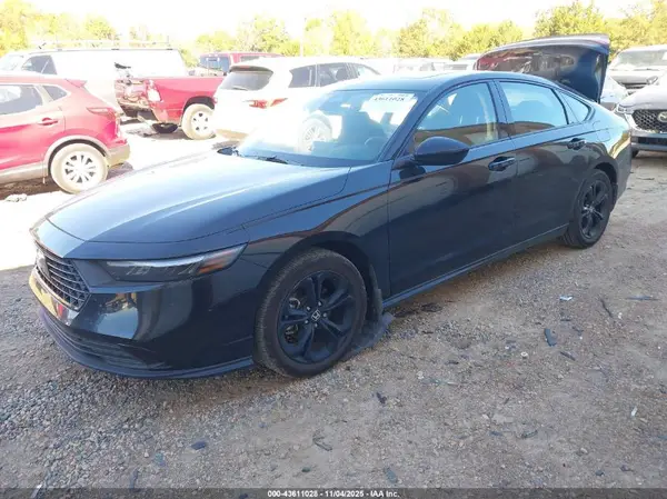 1HGCY1F45SA025335 2025 HONDA ACCORD - Image 2