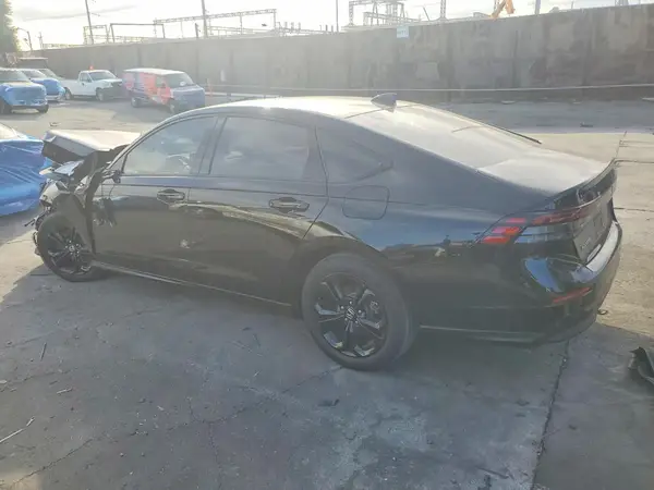 1HGCY1F45SA035766 2025 HONDA ACCORD - Image 2