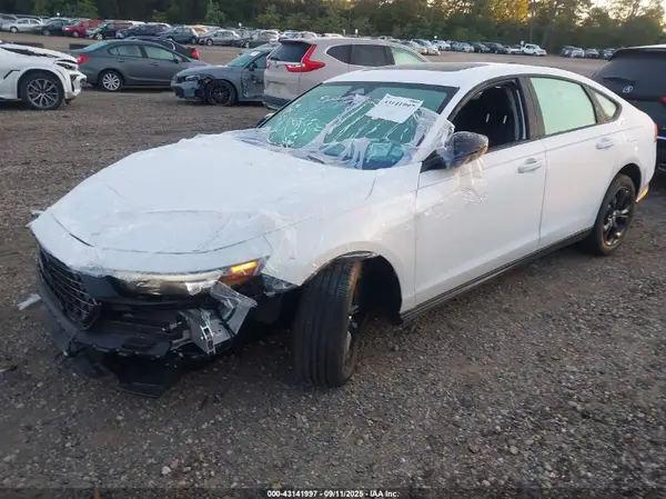 1HGCY1F45SA051384 2025 HONDA ACCORD - Image 2