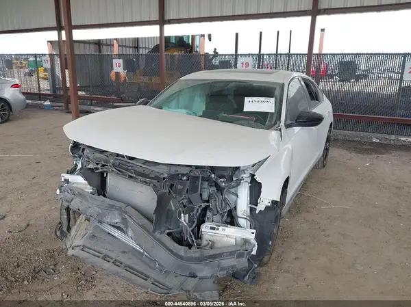 1HGCY1F45SA068394 2025 HONDA ACCORD - Image 2