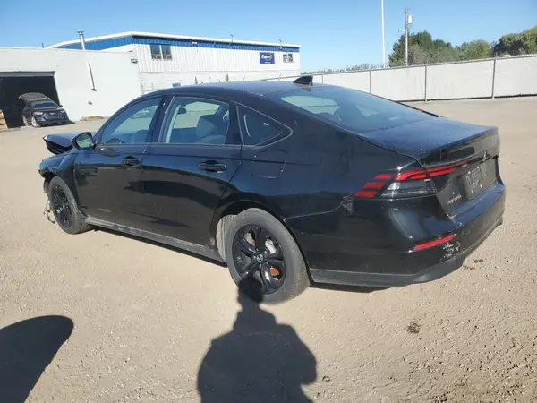 1HGCY1F45SA800023 2025 HONDA ACCORD - Image 2