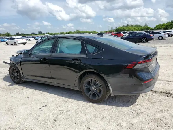 1HGCY1F46SA021925 2025 HONDA ACCORD - Image 2