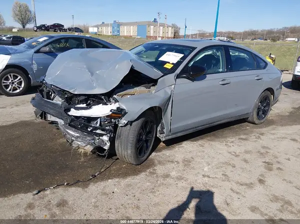 1HGCY1F46SA035050 2025 HONDA ACCORD - Image 2