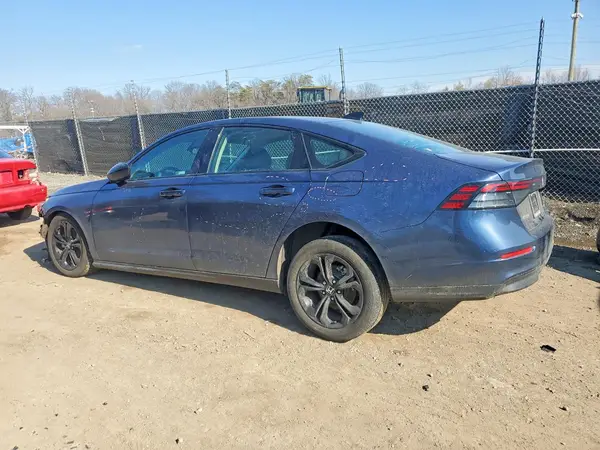 1HGCY1F46SA040104 2025 HONDA ACCORD - Image 2