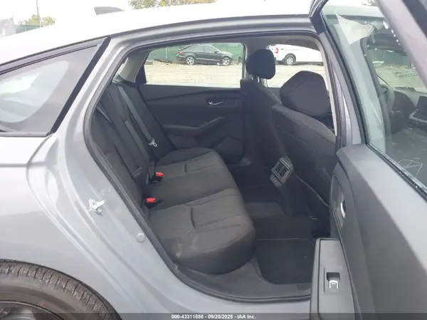 1HGCY1F46SA044511 2025 HONDA ACCORD - Image 8