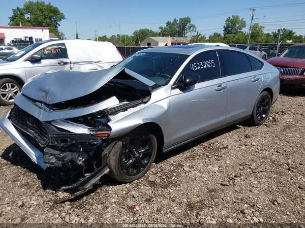 1HGCY1F46SA045416 2025 HONDA ACCORD - Image 2