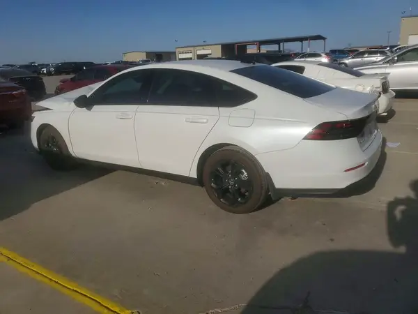 1HGCY1F46SA056223 2025 HONDA ACCORD - Image 2