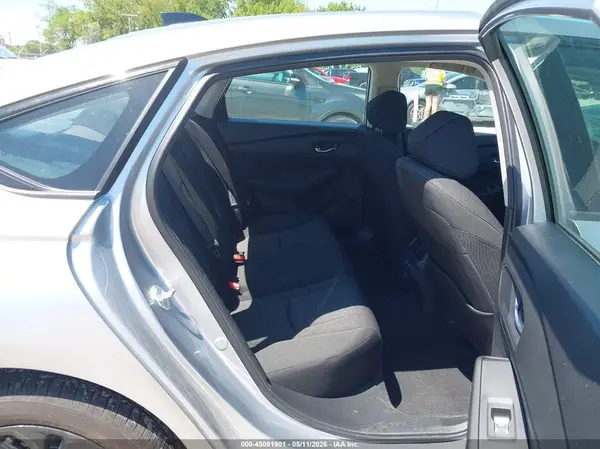 1HGCY1F46SA062975 2025 HONDA ACCORD - Image 8