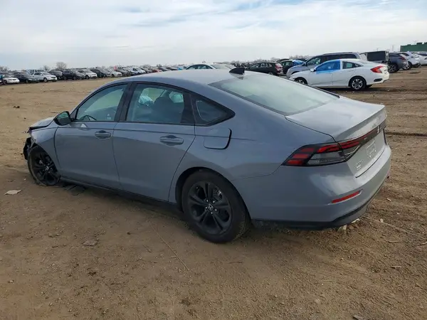 1HGCY1F46SA066301 2025 HONDA ACCORD - Image 2