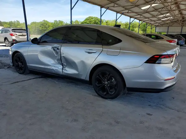 1HGCY1F46SA067173 2025 HONDA ACCORD - Image 2