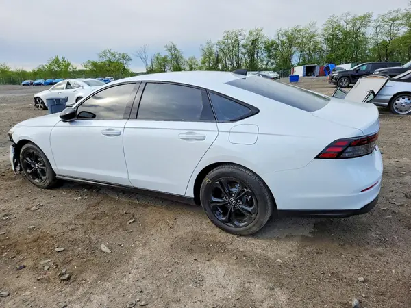 1HGCY1F46SA086841 2025 HONDA ACCORD - Image 2